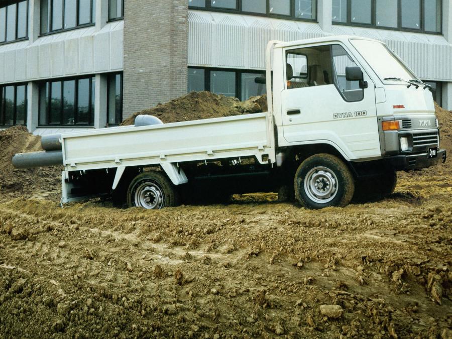  Toyota Dyna 100 1984 года  (EU) (фото 1 из 1)
